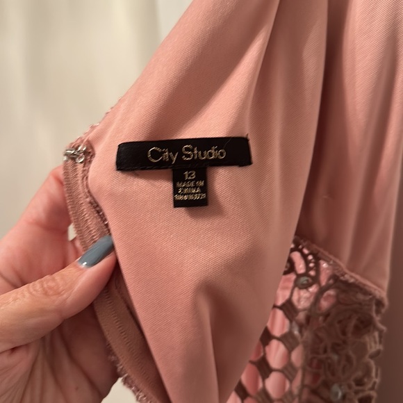 Long pink dress - Picture 3 of 3